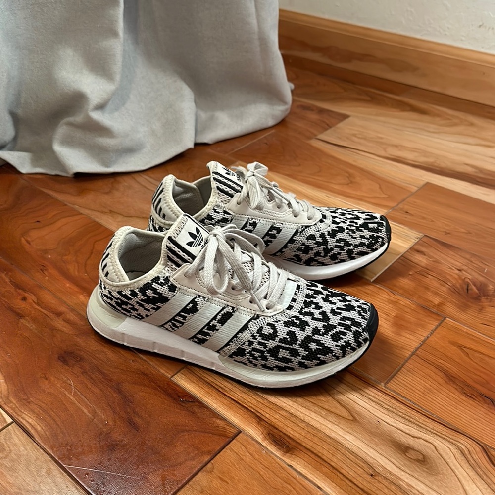 Adidas tennis shoes